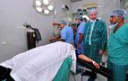 Турецкие хирурги смогли сократить размер операционного надреза с 25 до 2,5 см