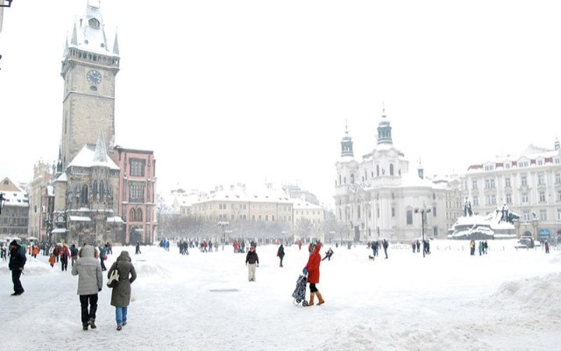 Средняя температура в Праге в декабре
