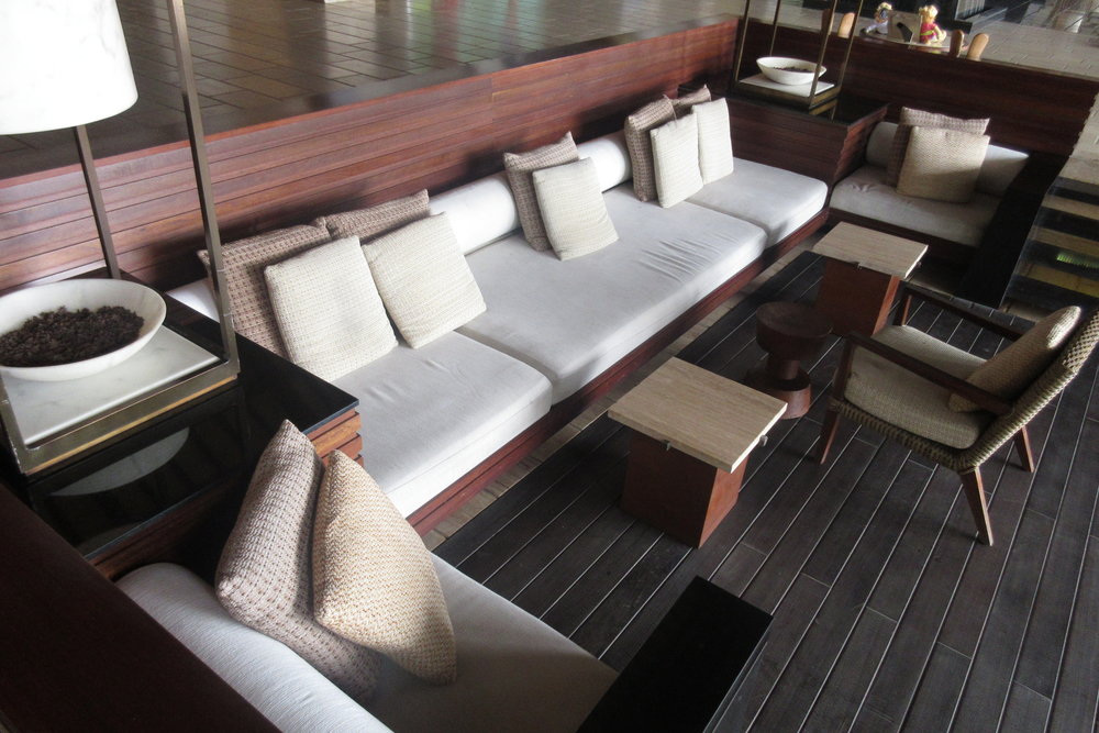 The Ritz-Carlton, Bali – Check-in couches