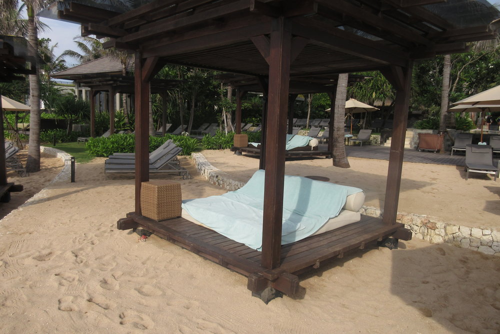 The Ritz-Carlton, Bali – Beach cabanas