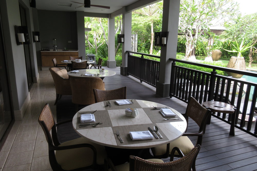 The Ritz-Carlton, Bali – Club patio