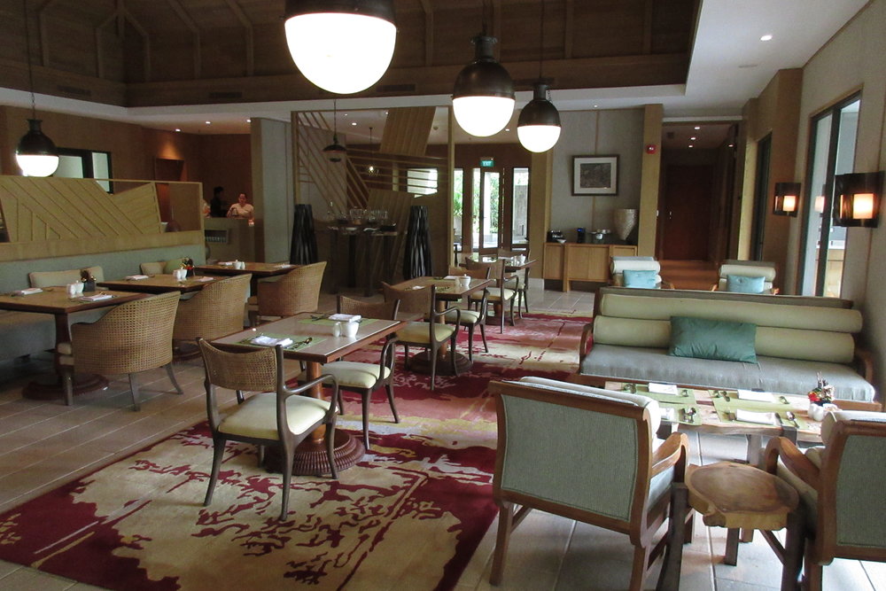 The Ritz-Carlton, Bali – Club dining area