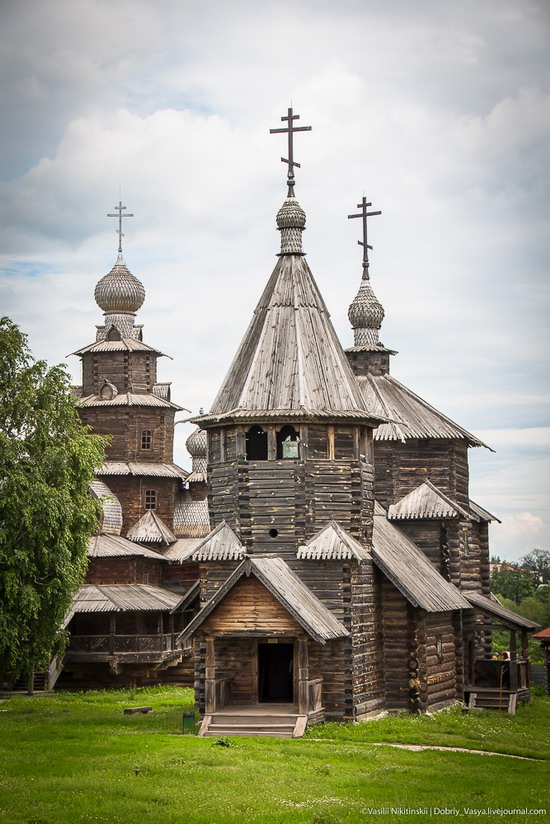 Museum of wooden architecture in Suzdal, Russia, photo 5