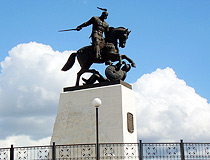 Monument to Prince Svyatoslav victory over Khazar Khanate