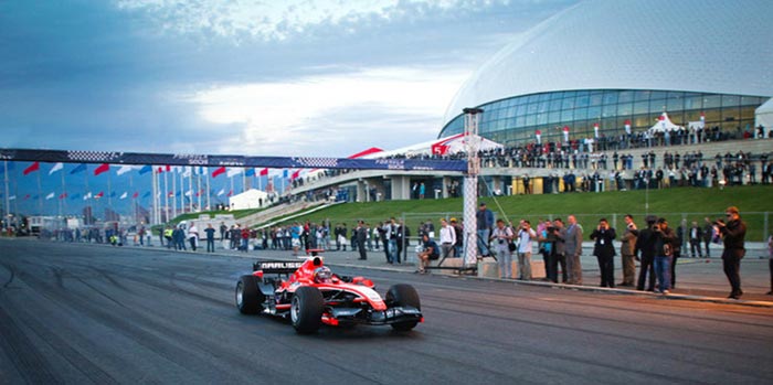 Сходите на экскурсию на трассу Формулы-1 в Сочи
