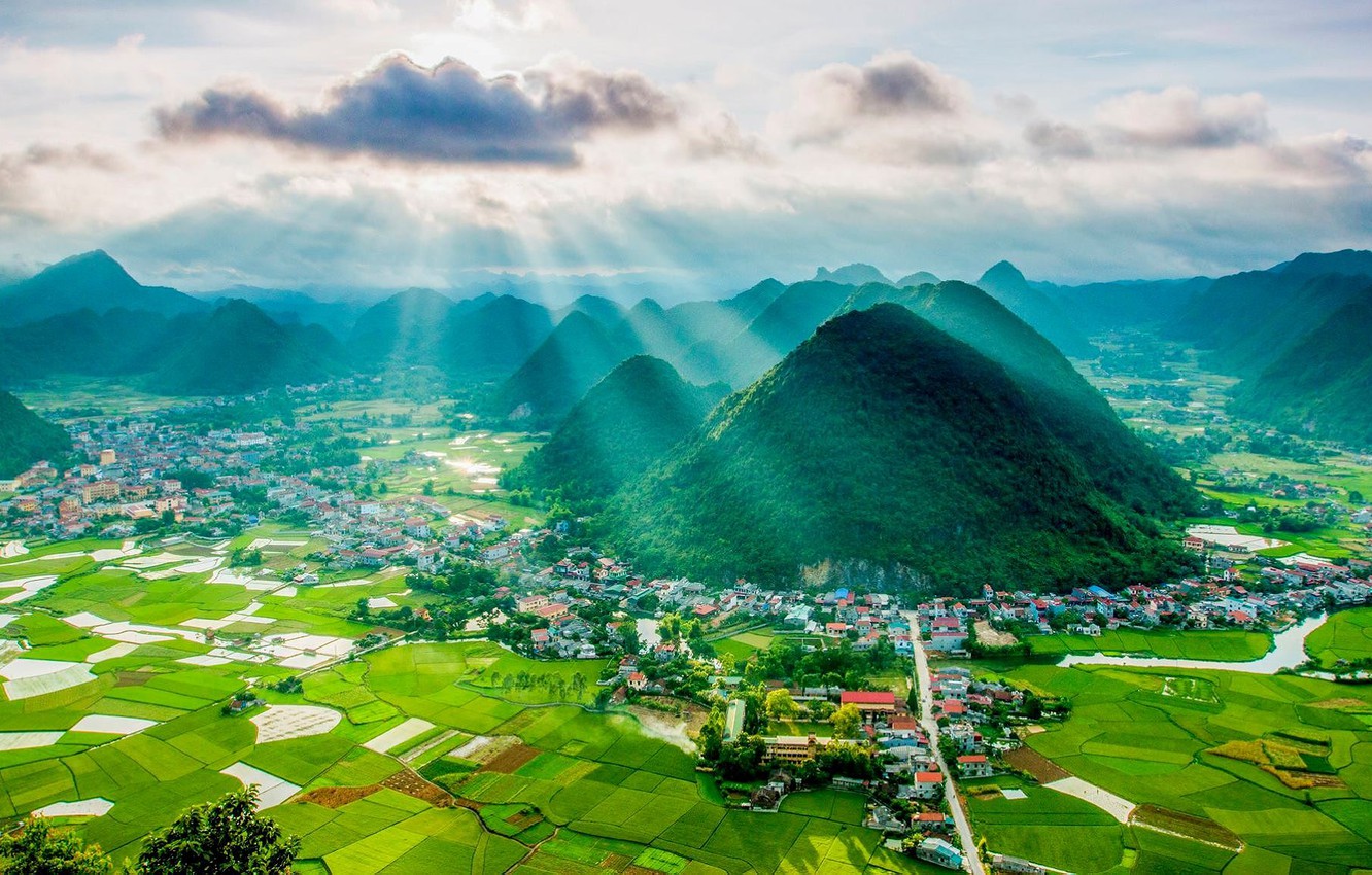 aerial-view-of-bac-son-valley-lang-son-vietnam-gory-dolina-p