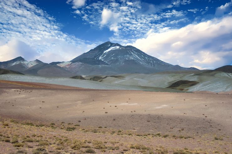 Высочайший вулкан на Земле – Льюльяйльяко