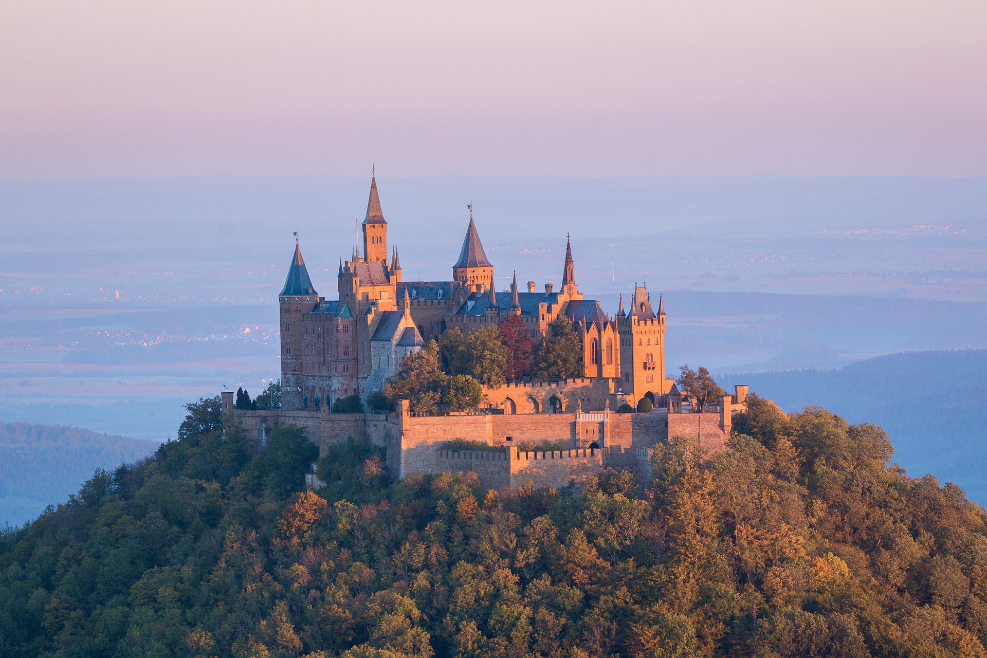 Замок Гогенцоллерн (Hohenzollern)