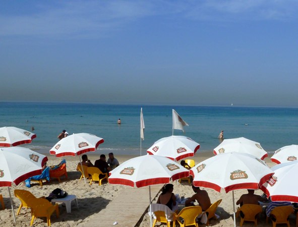 beautiful Mandarin Beach (Chof Hatzuk North) in Tel Aviv