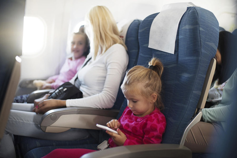Ребенок в самолете с предоставлением отдельного места