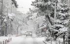 Турецкие синоптики предупреждают: снегопады только усилятся  
