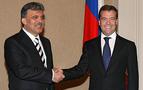 Медведев и Гюль начали переговоры в узком составе
